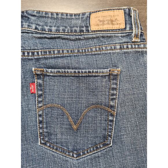 Levi's 526 Jeans Women's Size 12 Blue Slender Boot Cut Mid Rise Double Button - Picture 3 of 9